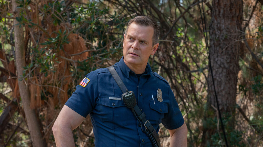 Peter Krause in 9-1-1