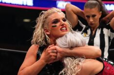 Toni Storm has Penelope Ford in a headlock