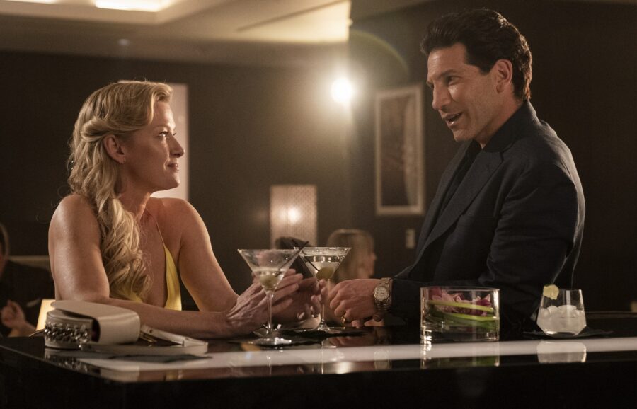 Gretchen Mol Actress