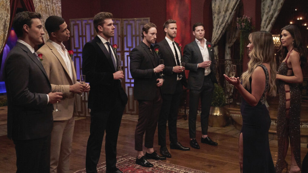 TINO, AVEN, ZACH, JOHNNY, ERICH, JASON, Rachel, and Gabby in The Bachelorette Season 19