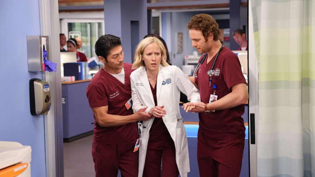 Brian Tee as Ethan Choi, Jessy Schram as Hannah Asher, Nick Gehlfuss as Will Halstead in Chicago Med - Season 8