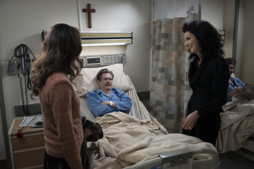 Jill Hennessy as Jenny Rohr, Kevin Bacon as Jackie Rohr and Joanne Kelly as Letitia Dryden in City on a Hill