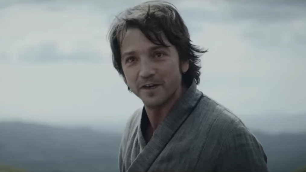 #Final ‘Andor’ Trailer, Jude Law in ‘Skeleton Crew’ & More From Star Wars at D23 Expo (VIDEOS)