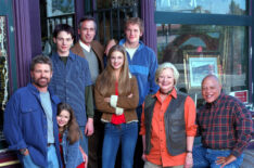 Everwood cast - Treat Williams, Vivien Cardone, Gregory Smith, Tom Amandes, Emily VanCamp, Chris Pratt, Debra Mooney, and John Beasley