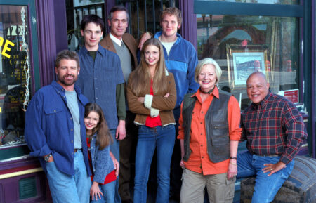 Everwood cast - Treat Williams, Vivien Cardone, Gregory Smith, Tom Amandes, Emily VanCamp, Chris Pratt, Debra Mooney, and John Beasley