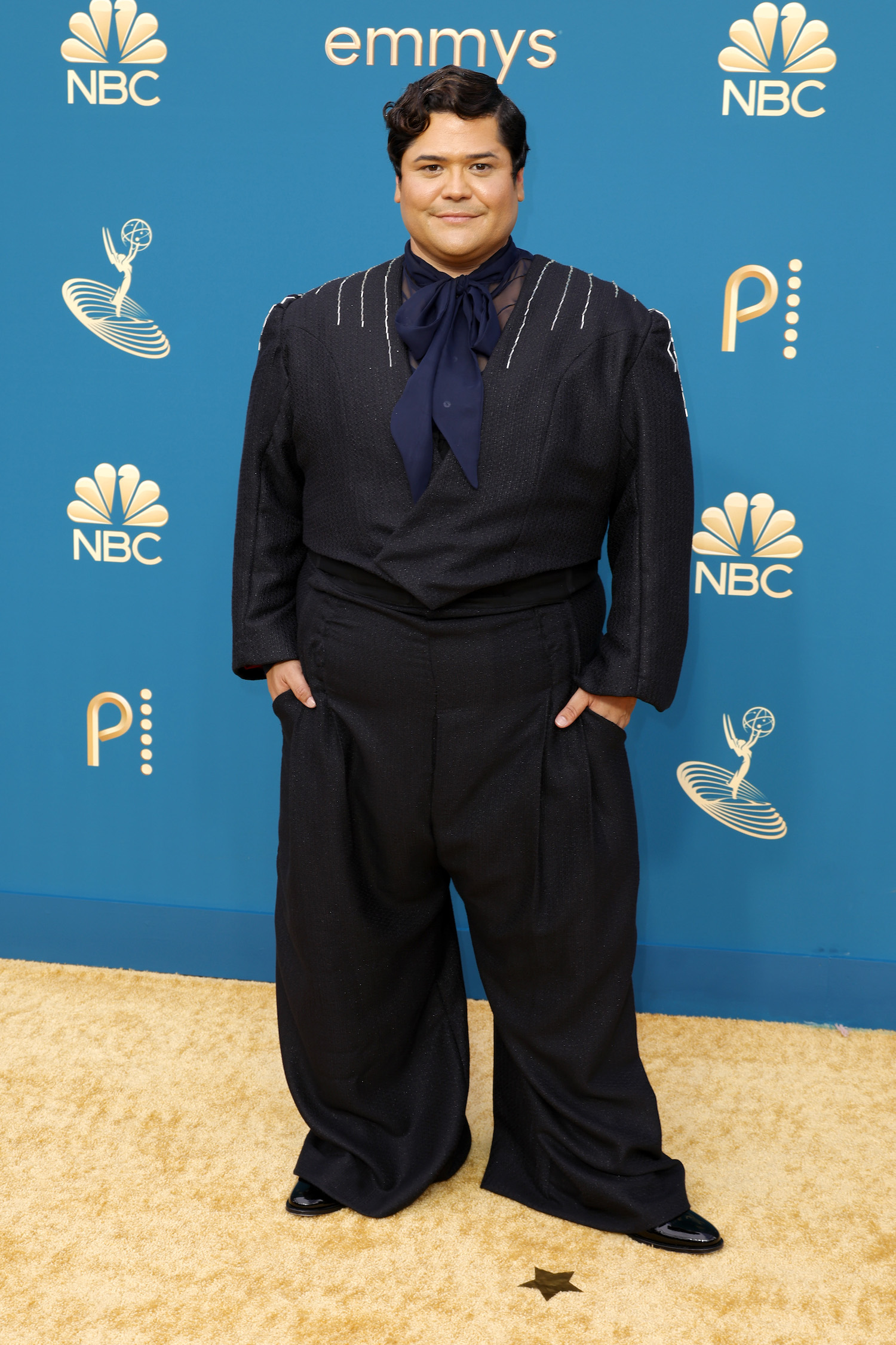 Harvey Guillén at the 2022 Emmys