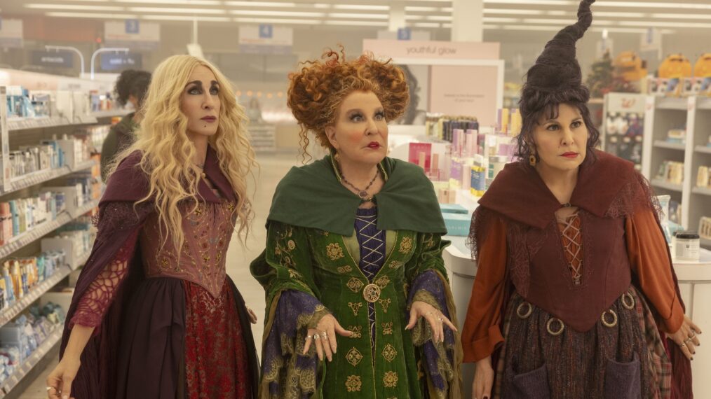 Hocus Pocus 2 Sarah Jessica Parker, Bette Midler, and Kathy Najimy