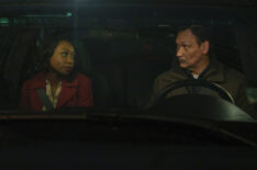 East New York - Amanda Warren as Regina Haywood and Jimmy Smits as Chief John Suarez