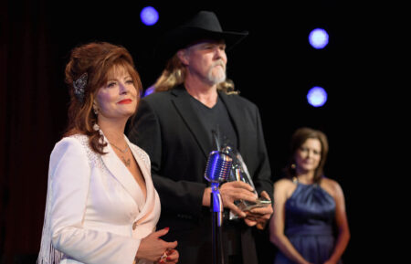 Susan Sarandon and Trace Adkins in Monarch