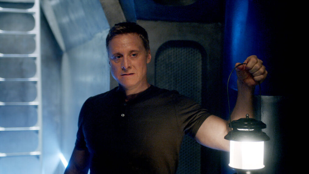 Alan Tudyk as Harry Vanderspeigle in Resident Alien