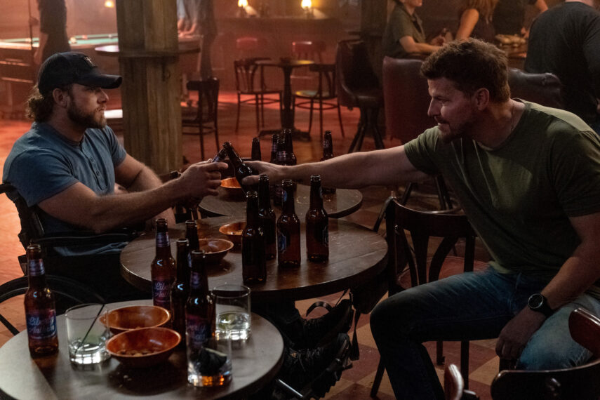 Max Thieriot as Clay Spenser, David Boreanaz as Jason Hayes in SEAL Team