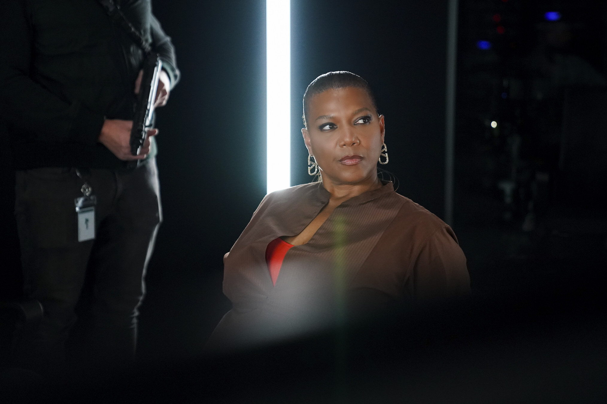 Великий уравнитель перевод. Queen Latifah Великий уравнитель. Великий уравнитель 3 (the Equalizer 3). Куин Латифа the Equalizer.