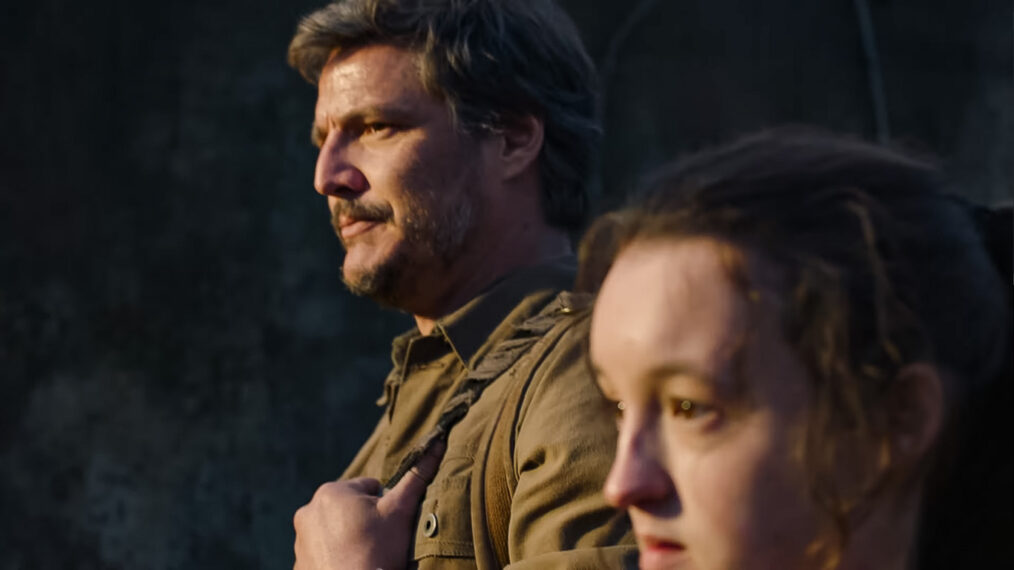 Pedro Pascal Daily on X: pedro pascal with ashley johnson and bella ramsey  on the set of the last of us <3  / X