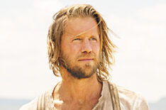 'Walker Independence' Star Matt Barr