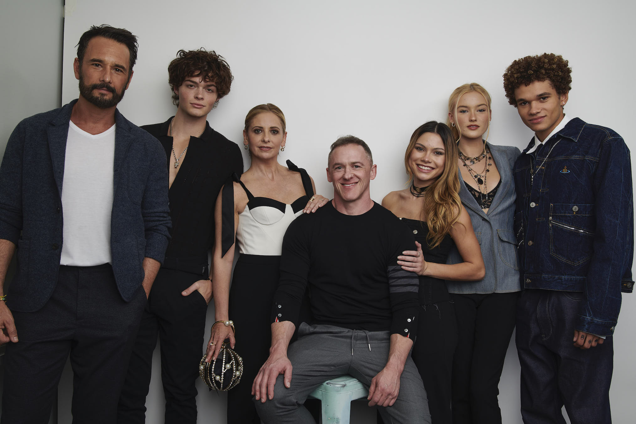 Wolf Pack Season 2 Latest Updates: Exciting News You Need To Know 3 Wolfpack Cast NYCC 2022 2025 Entertainment Together with Bella Shepard (who portrays Blake Navarro), Tyler Lawrence Gray (who plays Harlan Briggs), and Chloe Rose Robertson (who plays Luna Briggs), Armani Jackson is expected to return in the role of freshly bitten werewolf Everett Lang.