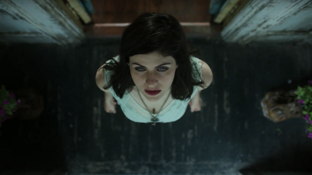 'Anne Rice's Mayfair Witches' Trailer & Premiere Date Revealed at NYCC