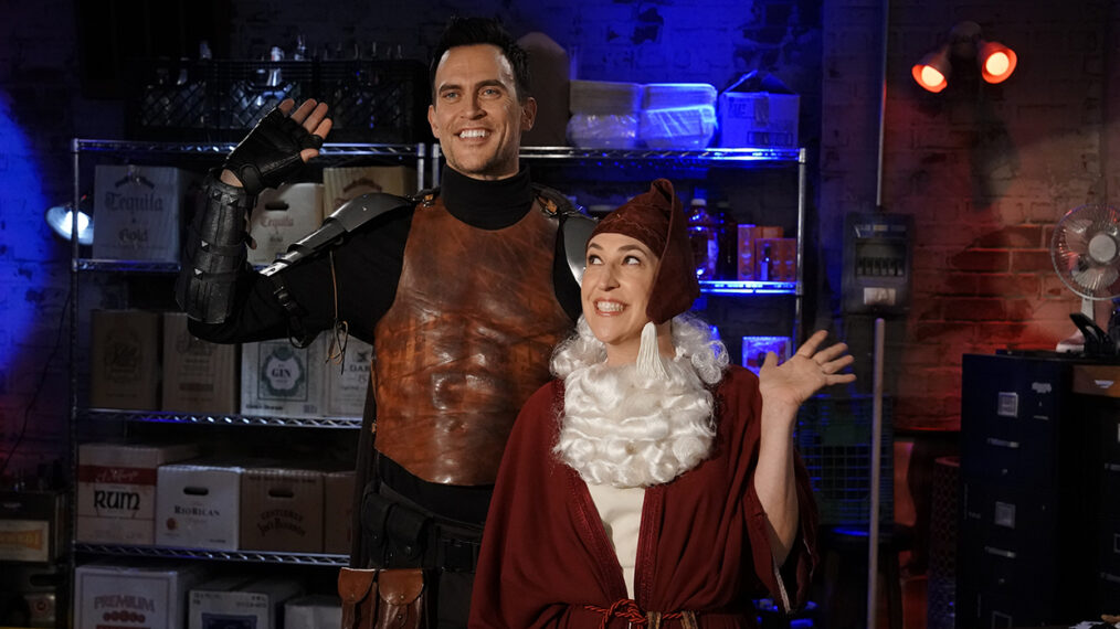 Cheyenne Jackson and Mayim Bialik in 'Call Me Kat'