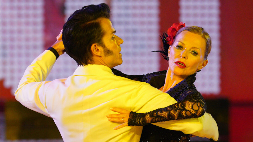 Cheryl Ladd and Louis van Amstel - Dancing With the Stars - TV Fanatic