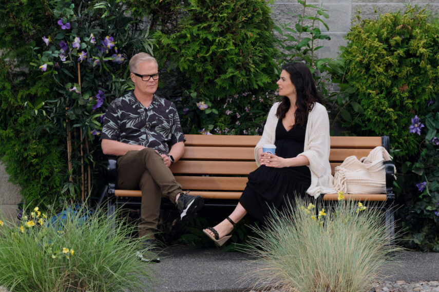 Wesley Salter y Meghan Ory en 'Chesapeake Shores'