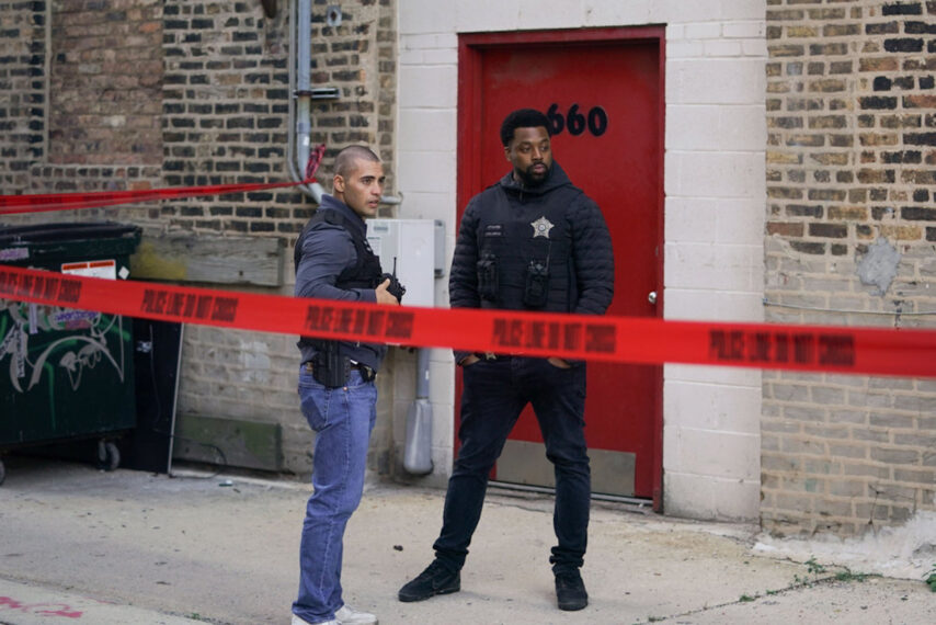 Benjamin Levy Aguilar, LaRoyce Hawkins in 'Chicago P.D.'