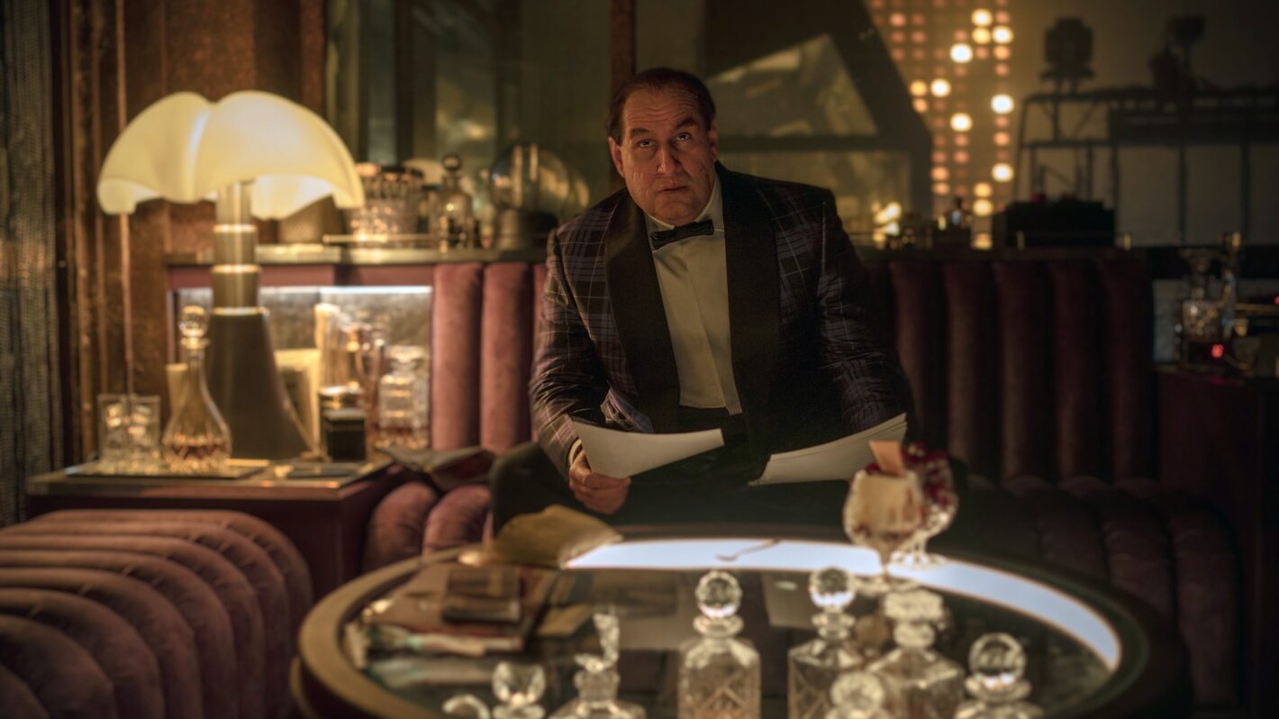 Colin Farrell Details the Opening Scene of HBO Max's 'The Penguin ...