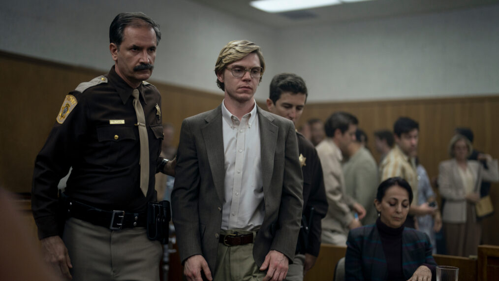 Evan Peters in Dahmer