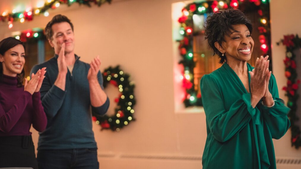Jessica Lowndes, Paul Greene, and Gladys Knight in 'I’m Glad It’s Christmas'