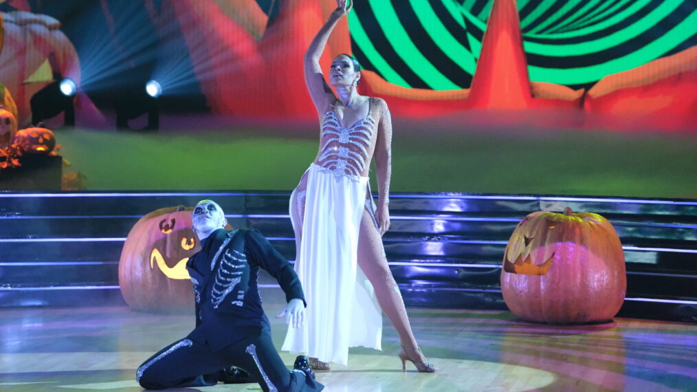 'Dancing With the Stars' Team Dances Return in Halloween Night — Who