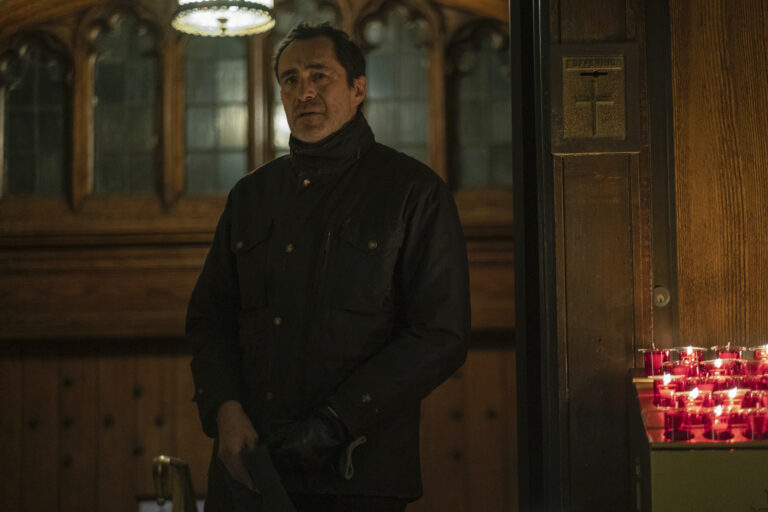 Roush Review Showtime's 'Let the Right One In' Tells Another TV Vampire Story