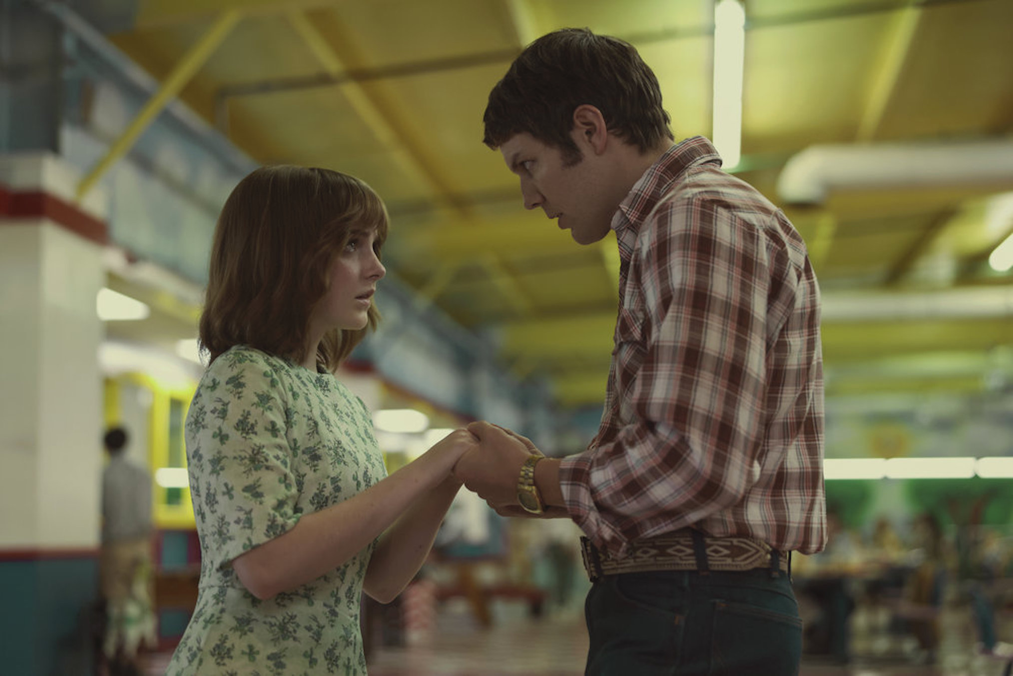 Mckenna Grace and Jake Lacy in 'A Friend of the Family'