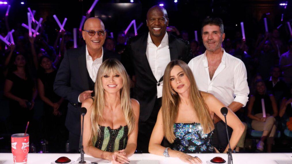 America's Got Talent Howie Mandel, Heidi Klum, Terry Crews, Sofia Vergara, Simon Cowell