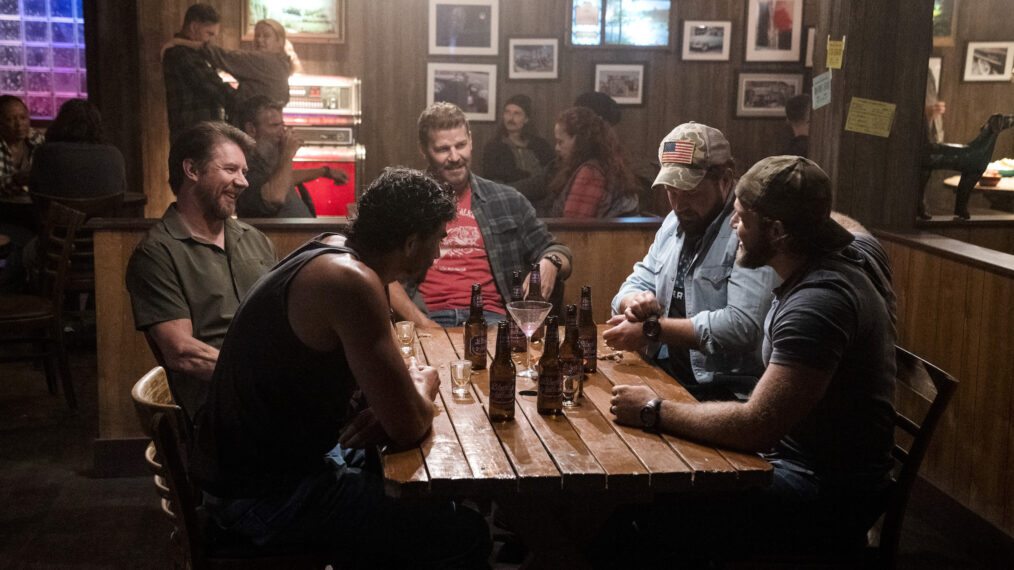 Justin Melnick, Tyler Grey, David Boreanaz, AJ Buckley, and Max Thieriot in 'SEAL Team'