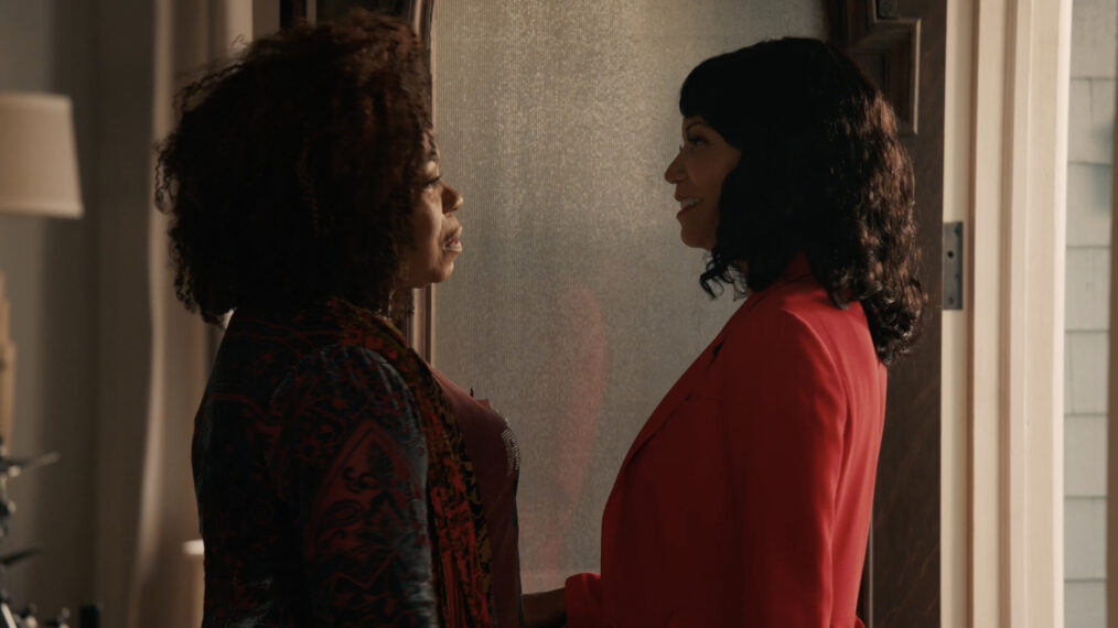 'The Equalizer' Sneak Peek Trish Meets Vi's Family After 'Amazing