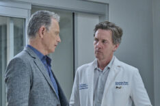 Bruce Greenwood and Andrew McCarthy in 'The Resident'