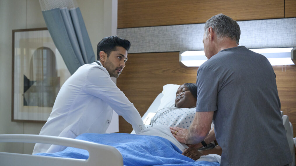 Manish Dayal and Bruce Greenwood in 'The Resident'