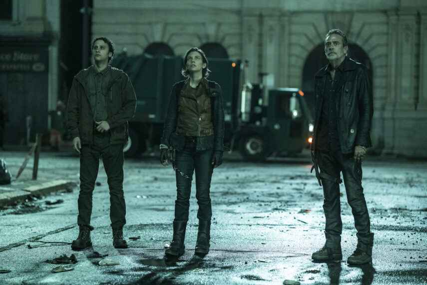 Trey Santiago-Hudson, Lauren Cohan, and Jeffrey Dean Morgan in 'The Walking Dead: Dead City'