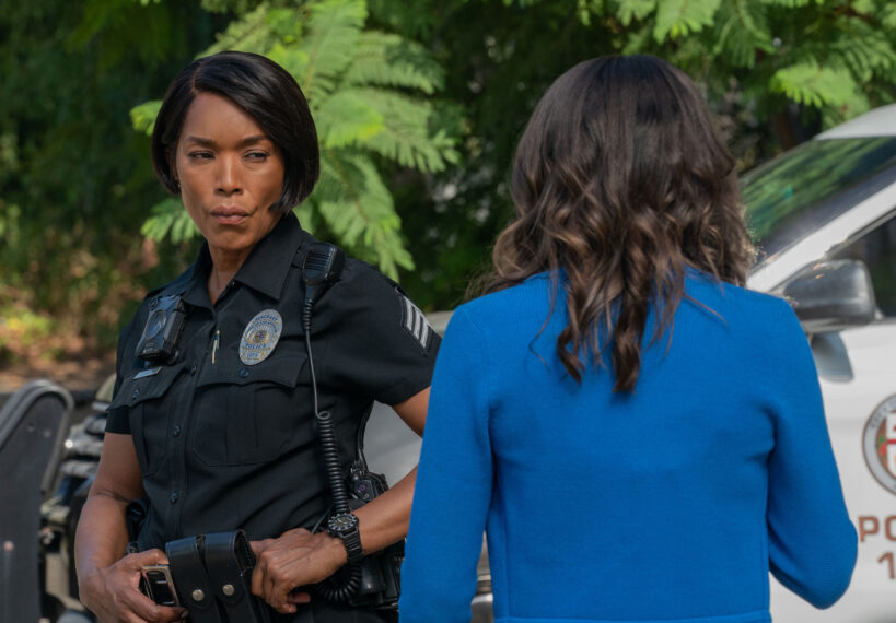 Angela Bassett y Corinne Massiah en '9-1-1'