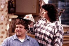 Roseanne Bar and John Goodman on 'Roseanne'
