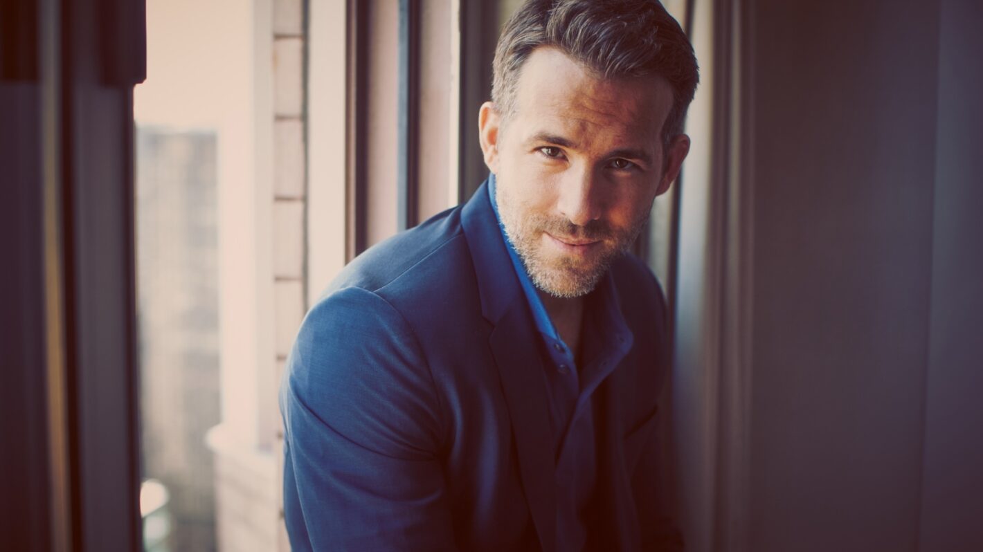 Ryan Reynolds to Get Icon Award at 2022 People’s Choice Awards