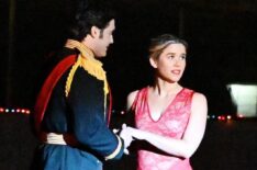 Anna Marie Dobbins and Jonathan Stoddard in 'A Royal Christmas on Ice'