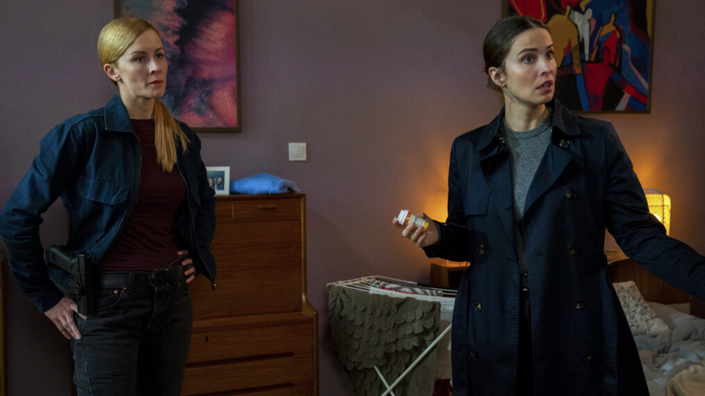 Eva-Jane Willis and Heida Reed in 'FBI: International'