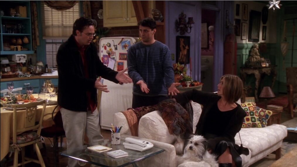 A Friends-Themed Friendsgiving Even Chandler Would Love