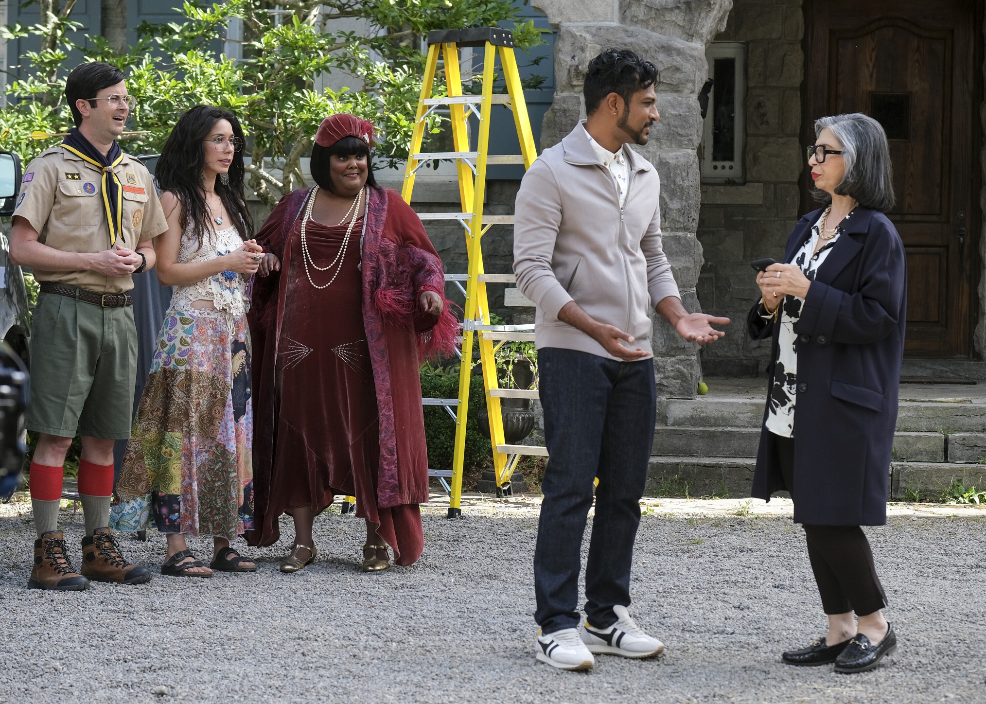 „Ghosts“-Stars Richie Moriarty, Sheila Carrasco, Danielle Pinnock und Utkarsh Ambudkar