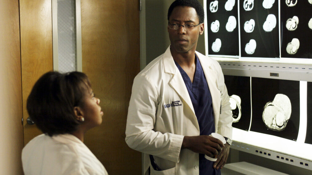 Chandra Wilson and Isaiah Washington in 'Grey's Anatomy' Season 1