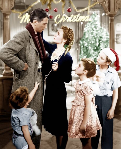 Jimmy Hawkins, James Stewart, Donna Reed, Carol Coomes, and Larry Simms in 'It's a Wonderful Life'