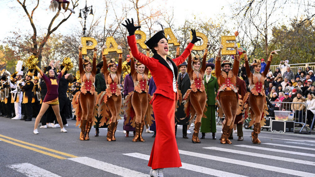 Lea Michele - Macy's Thanksgiving Day Parade