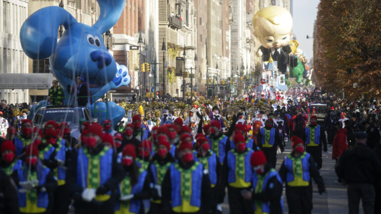 2022 Macy’s Thanksgiving Day Parade: Full Lineup & TV Schedule