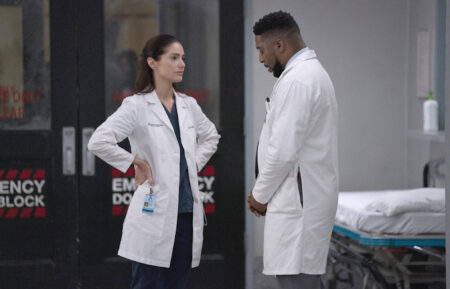 Janet Montgomery and Jocko Sims in 'New Amsterdam'