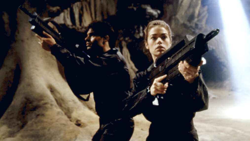 Starship Troopers - Patrick Muldoon and Denise Richards