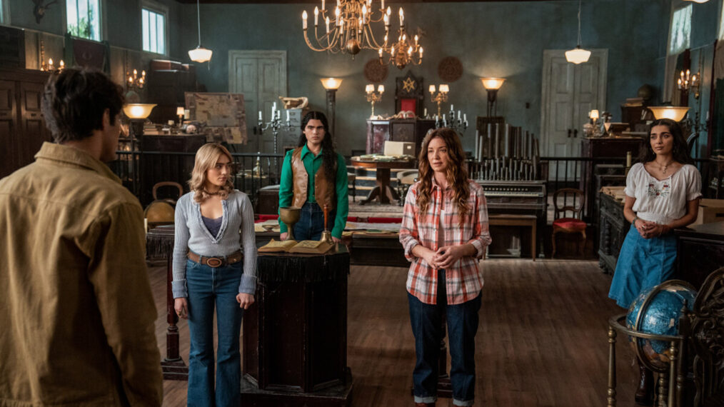 Meg Donnelly, JoJo Fleites, and BIanca Kajlich in 'The Winchesters'